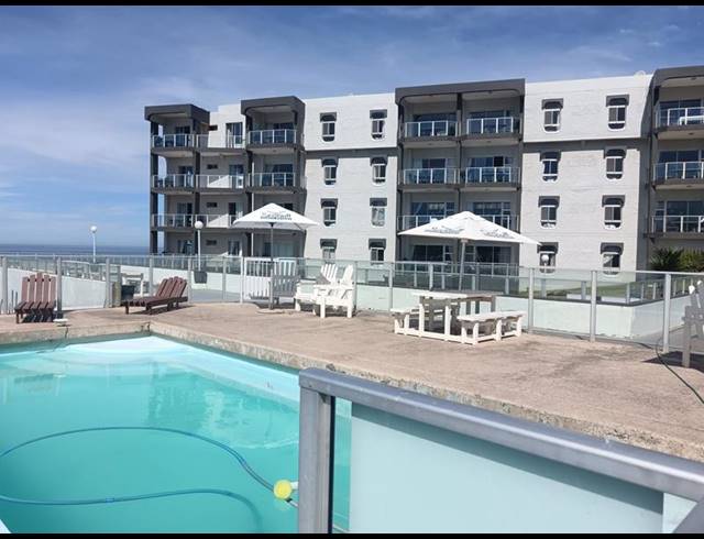 2 BEDROOM APARTMENT FOR SALE IN MARGATE BEACH